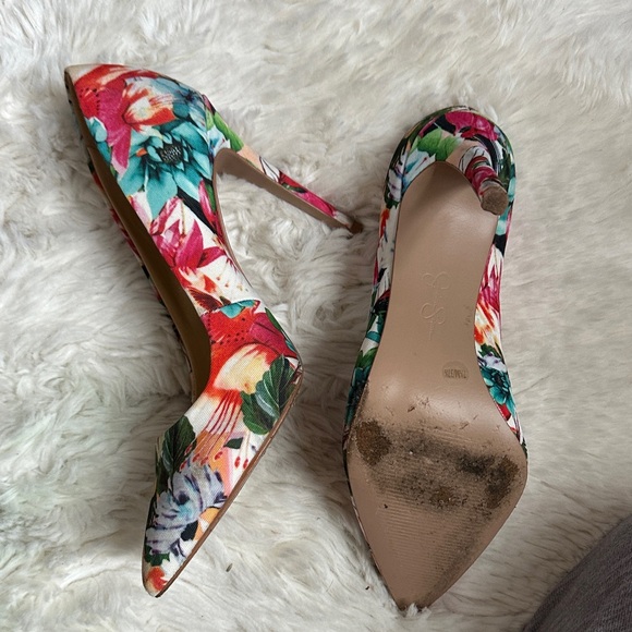Jessica Simpson Multicolor Floral Heels - Picture 2 of 2